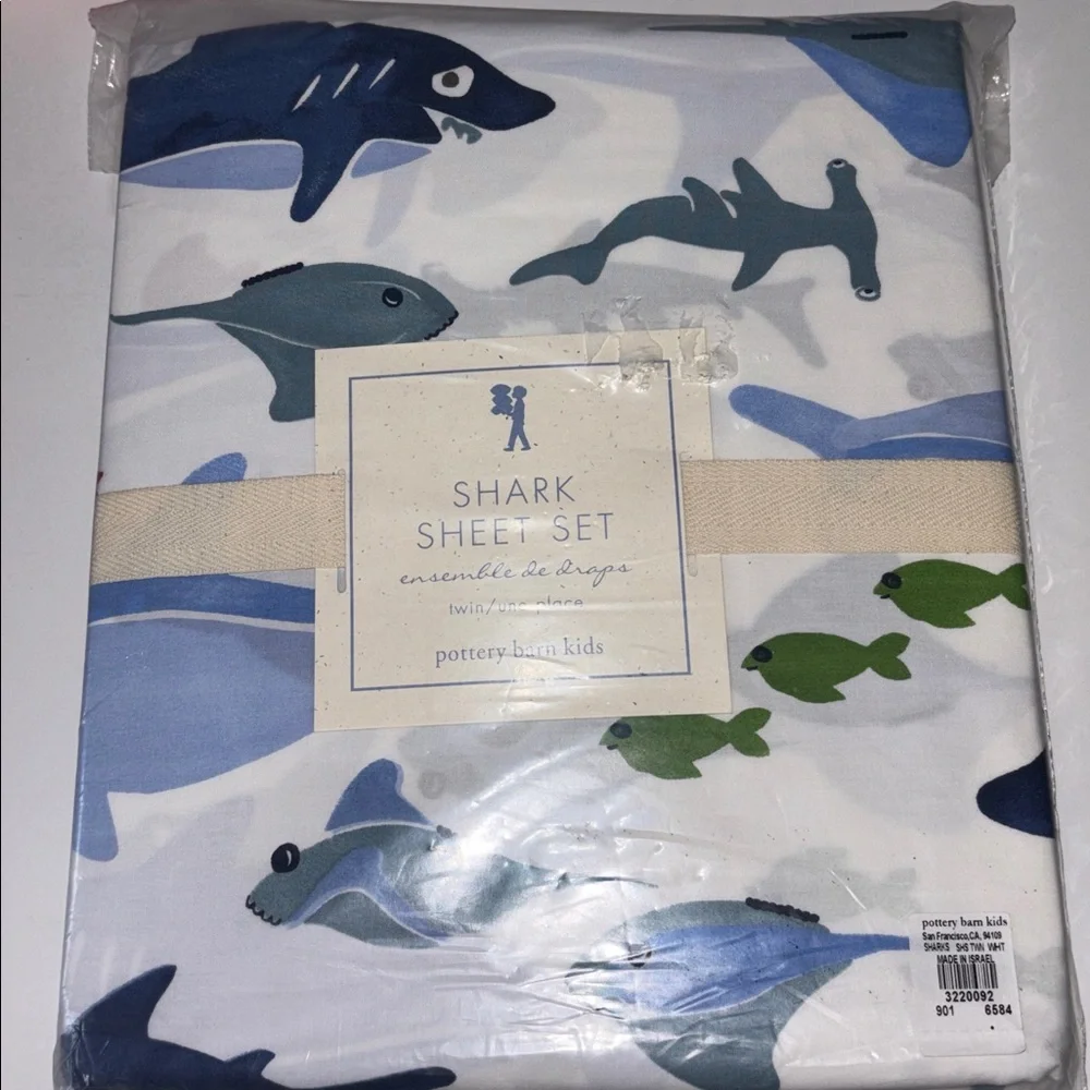 Pottery Barn Kids Sharks Sheet Set TWIN NEW